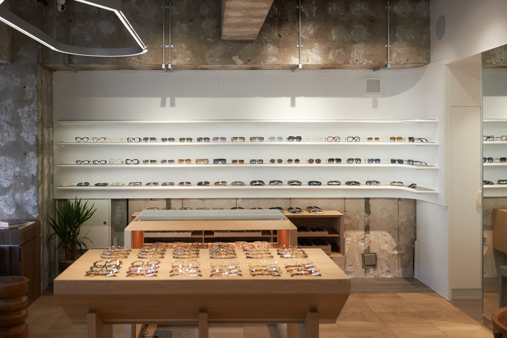 CO8 eyewear 東京店 店内